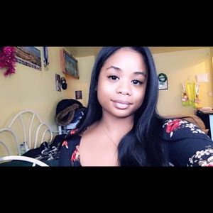 Meet your Posher, Joy